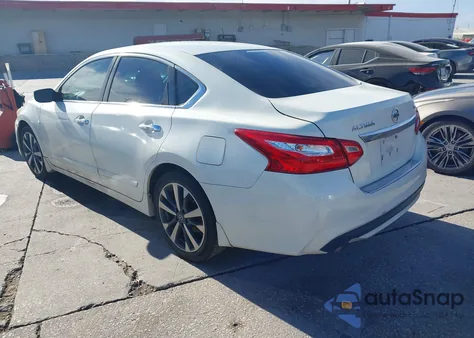 2016 Nissan Altima 2.5 Sr z USA, uszkodzony, nr VIN 1N4AL3AP7GC269541